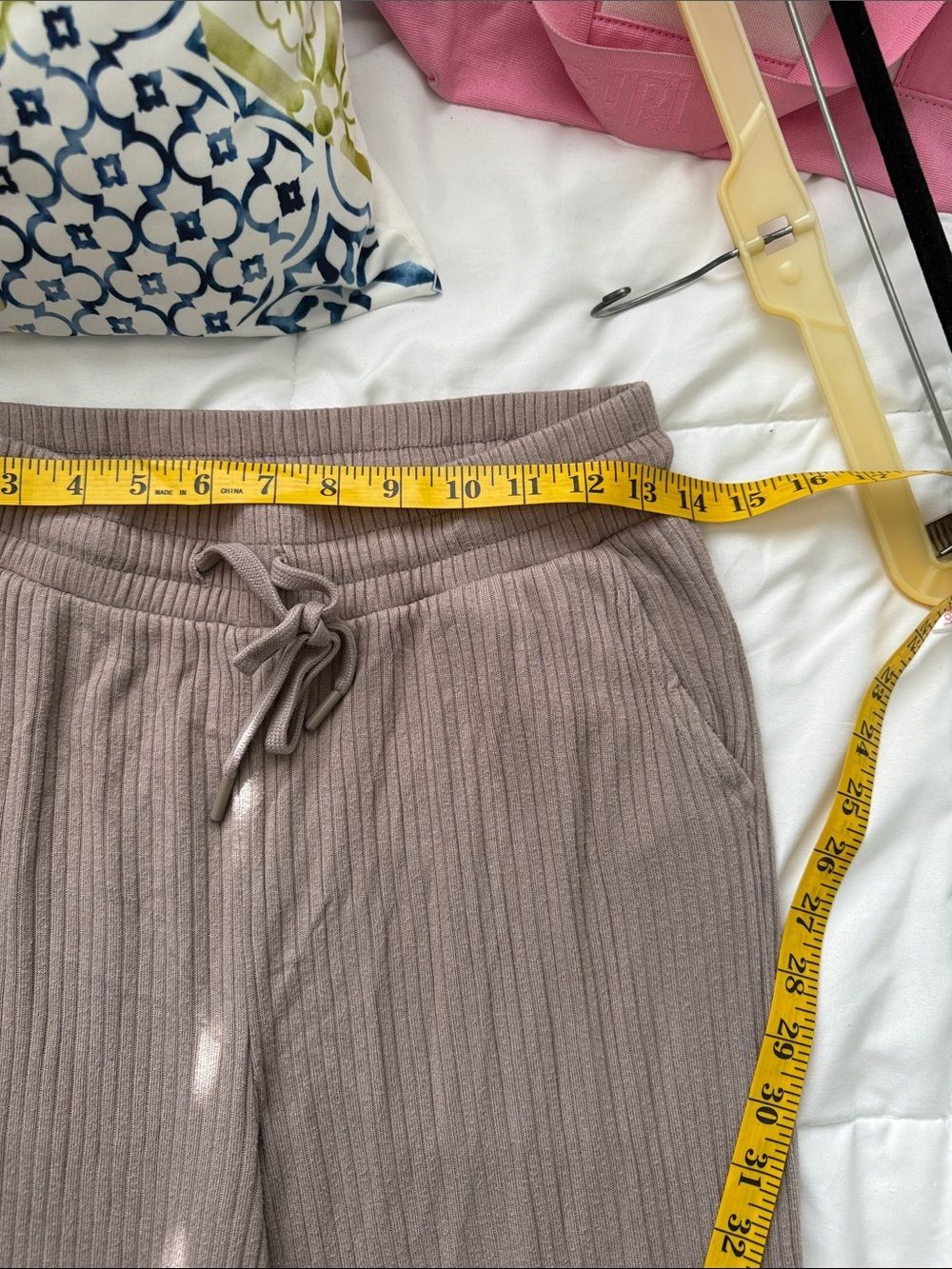 Beyond Yoga Women's Well Traveled Wide Leg Pants, Birch, Size M - Picture 10 of 13